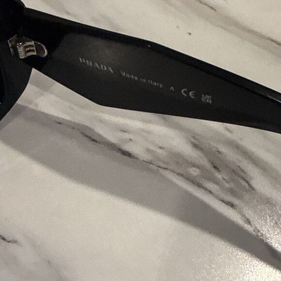 Prada SPR 17W 49-20 1AB-550 145 3N Black Sunglasses for Women - Picture 7 of 7